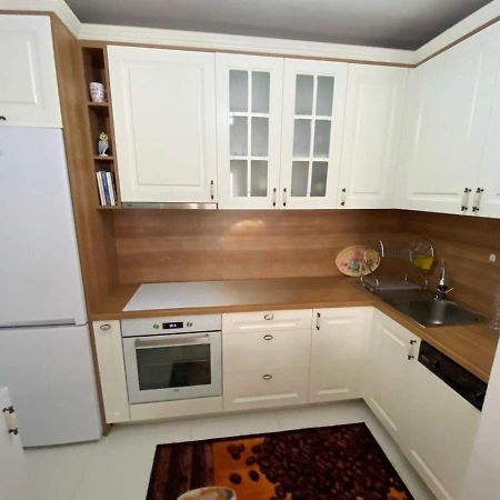 1-Bedroom Apartment Fushe Kosove Kosovo Polje Bagian luar foto