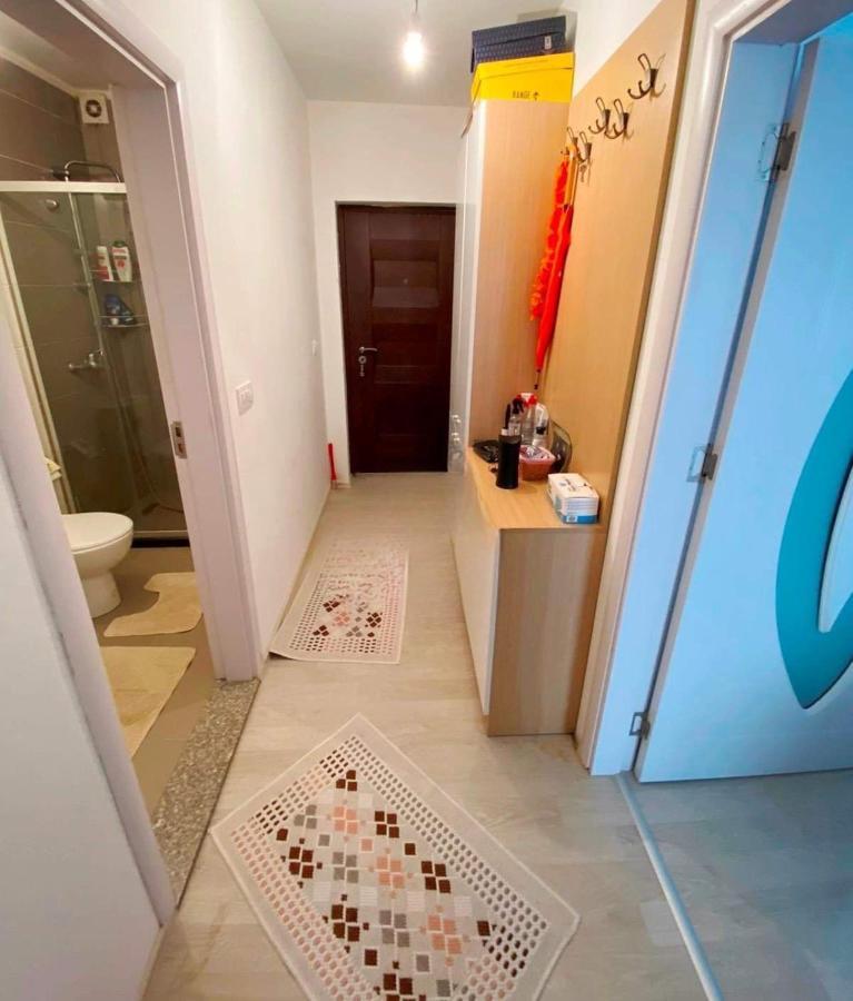 1-Bedroom Apartment Fushe Kosove Kosovo Polje Bagian luar foto