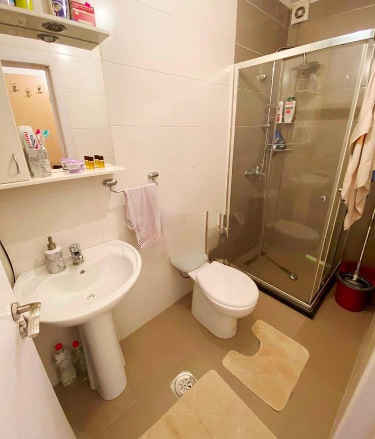 1-Bedroom Apartment Fushe Kosove Kosovo Polje Bagian luar foto